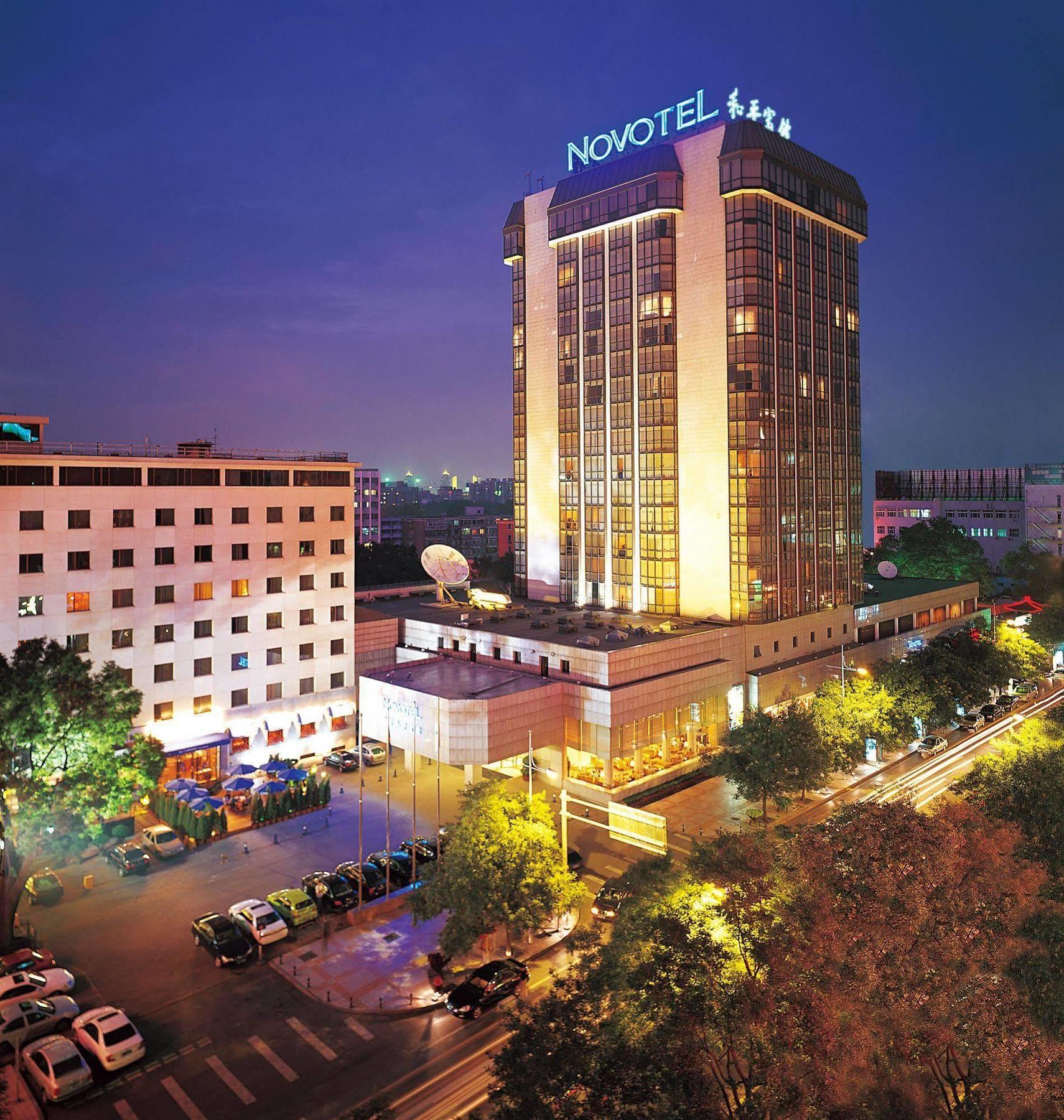 ОТЕЛЬ NOVOTEL BEIJING PEACE ПЕКИН 4* (Китай) - от 7304 RUB | NOCHI